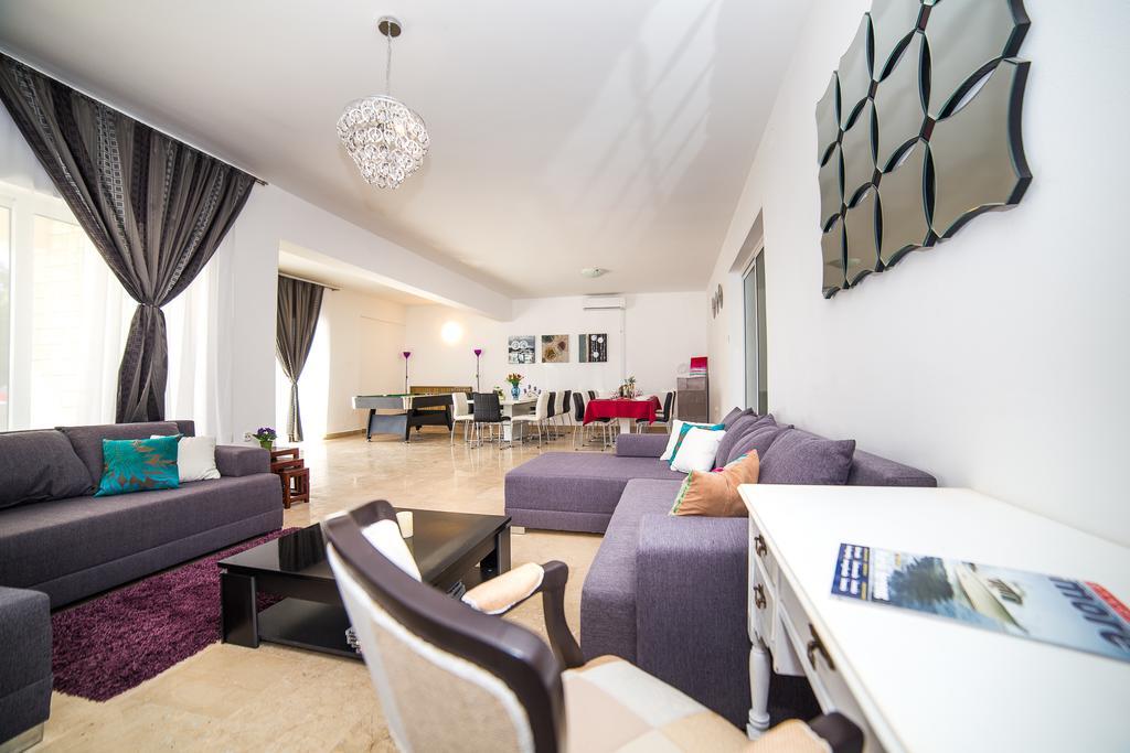 Holiday Home White House Podstrana Zewnętrze zdjęcie