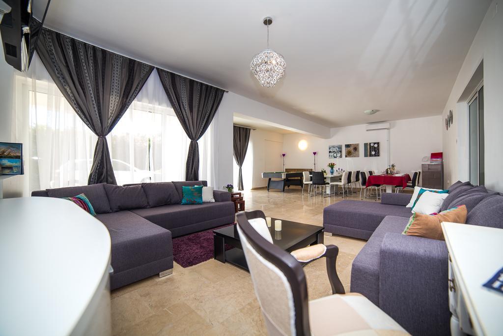 Holiday Home White House Podstrana Zewnętrze zdjęcie
